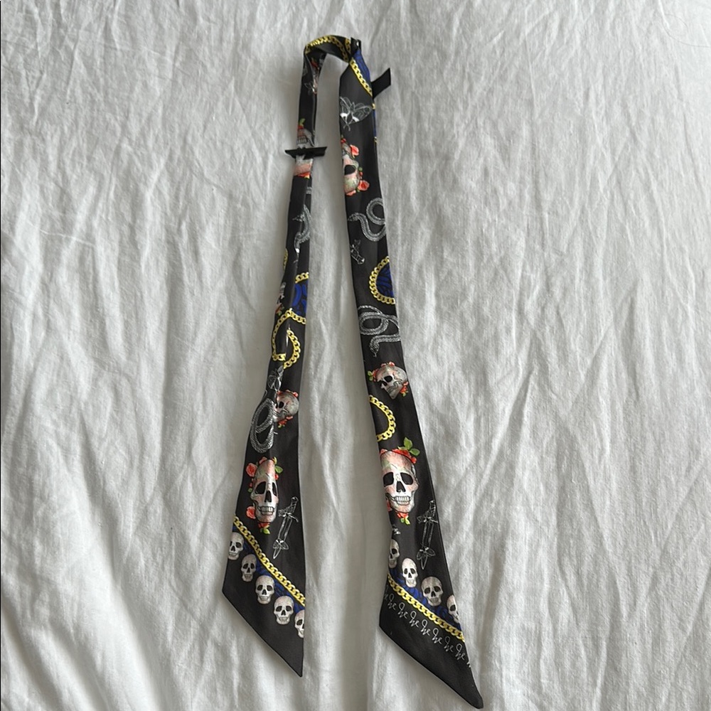 Skull Print Black Scarf - Apple Watch wrist band